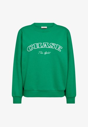 Groene sweatshirt met lange mouwen, geribbelde boorden en zoom, met "CHASE" in grote witte letters en daaronder "The light" in kleinere witte letters.