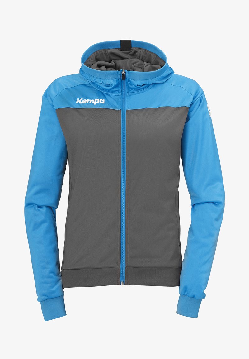 Veste zippée bleu et gris de Kempa, avec capuche, panneaux de couleur contrastante et poignets élastiques pour un ajustement et un confort optimaux.