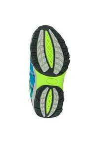 Suola della scarpa con una suola in gomma grigia e nera e un elemento di design verde. La parte superiore ha accenti blu e motivi a strisce testurizzati.