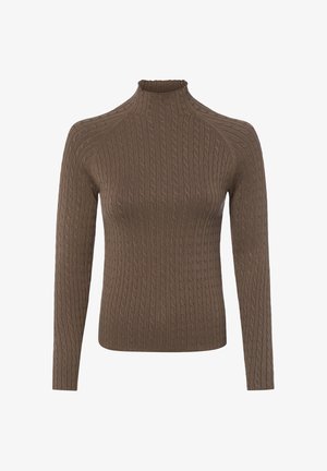 Pull marron à maille torsadée avec manches longues et col montant haut présenté sur un fond blanc uni.