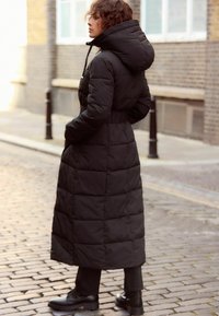 Next WAISTED PADDED - Vinterfrakke - black