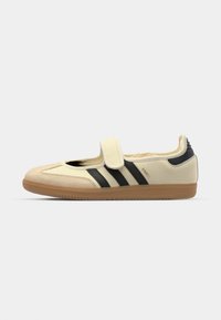 SAMBA JANE - Balerini cu barete - cream white/core black