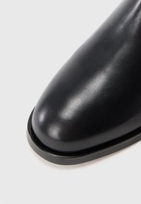 Tommy Hilfiger BUCKLE RIDING - Klassiset nilkkurit - black