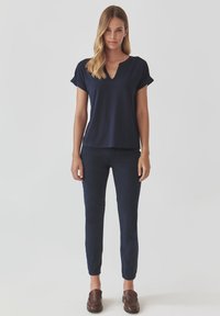 TATUUM CHELSEA - T-Shirt basic - navy