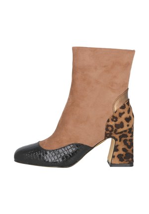 TALÓN LEOPARDO DE TACÓN CUADRADO - Botines - taupe