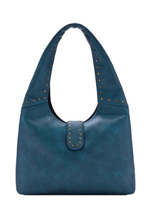 Bolso de hombro de cuero azul con correa ancha y tachuelas doradas decorativas a lo largo de la correa y el cierre frontal.