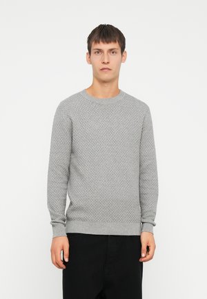 JPRBLUBARKLE CREW NECK - Striktrøje - charcoal gray