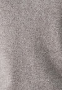 FTC Cashmere Pulóver - hazelwood