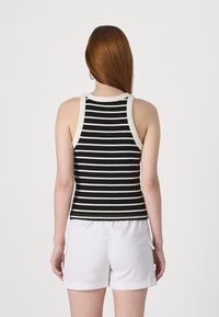 GAP MOD RIB HALTER CROP - Top - black/white
