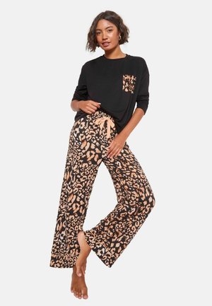 PETITE FIT - ANIMAL  SET  . - Nattøj sæt - brown