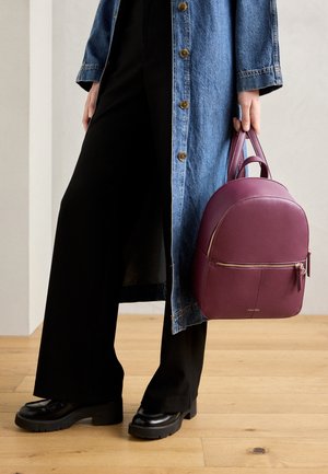 Tagesrucksack - bordeaux