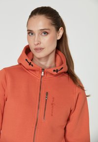 Sail Racing ZIP W GALE - Sudadera con cremallera - red crimson