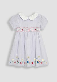 Robe rayée bleue et blanche avec des manches courtes, col Peter Pan, corsage élastique et broderie florale près de l'ourlet.