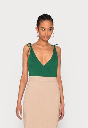 Top - dark green