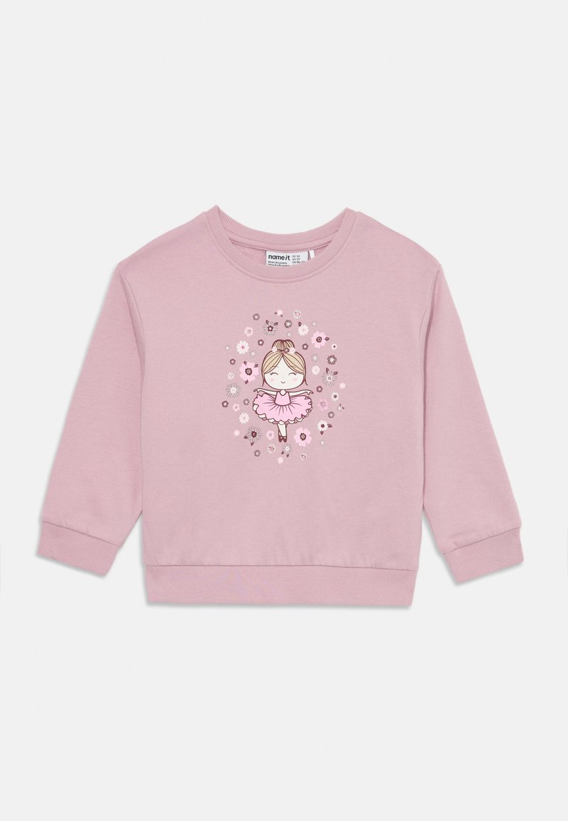 Lyse lilla langærmet sweatshirt til tumlinger med en central illustration af en ballerina omgivet af lyserøde og brune blomster.