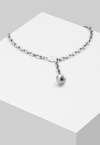 Ikke valgt, silver-coloured