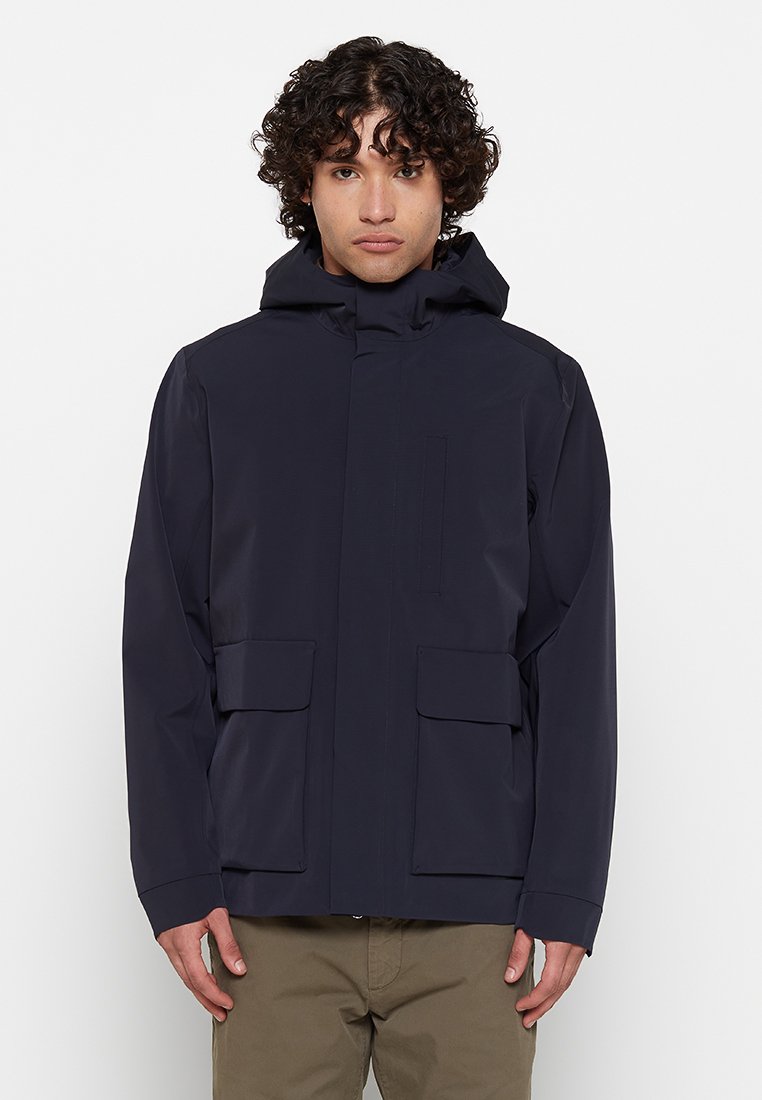 NN.07 Lichte jas donkerblauw