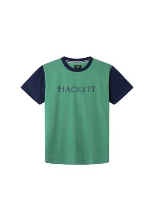 T-shirt vert et marine à manches courtes en coton, avec un col rond et le logo "HACKETT" en violet foncé sur le devant.