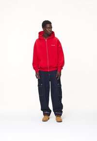 Pegador COLNE LOGO JACKET - Cipzáras pulóver - washed red