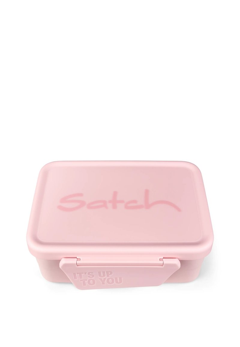 Rosa rechteckige Aufbewahrungsbox mit abgerundeten Ecken, mit "Satch" auf dem Deckel und "ES LIEGT AN DIR" seitlich eingeprägt.
