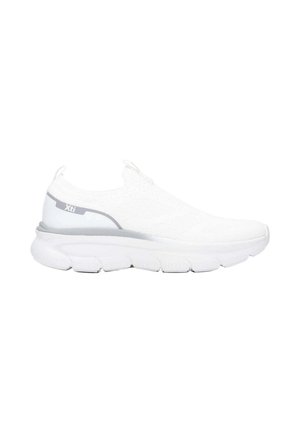 Scarpa sportiva bianca slip-on con tomaia in maglia, suola spessa imbottita e dettaglio grigio vicino al tallone con marchio "Xti".