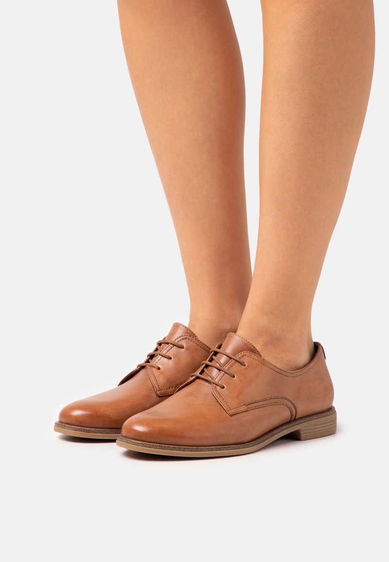 Tamaris Derbies - beige