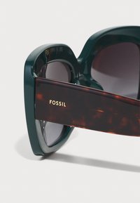 Fossil Sunglasses - green