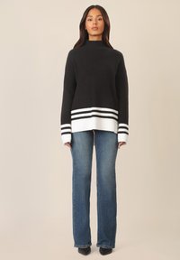 Apart - Sweter