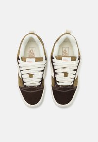 Vans KNU STACK - Skate shoes - gothic/olive