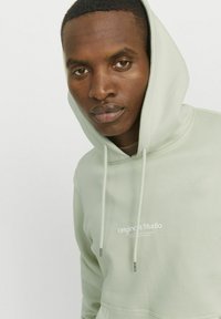 Jack & Jones JORVESTERBRO  - Sweater - celadon tint