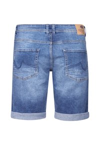 Denimshortsit sinisen sävyjen liukuväri, joissa on käännetty helma, kaksi takataskua ommelluilla yksityiskohdilla ja brändätty nahkapaikka.