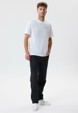 TWO SOON Kitsenevad teksad - black denim