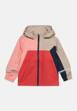 Giacca con cappuccio per bambini con blocchi di colore in corallo, beige, rosso e blu navy, dotata di zip frontale e strisce riflettenti sulle maniche.