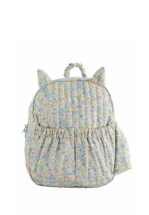 Rucsac mic matlasat cu model floral pastel, detalii în formă de urechi de pisică în partea de sus, buzunare elastice frontale și o buclă de mâner în stil scrunchie.