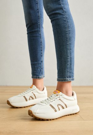 PELOTAS ATHENS - Zapatillas - white