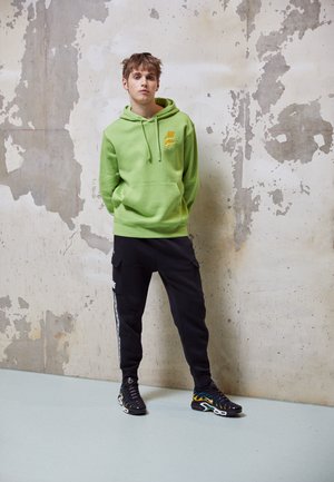 HOODIE - Felpa - vivid green/medium blue