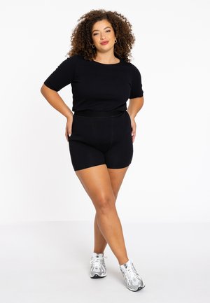 YOEK WITH AN ELASTIC WAISTBAND - Shorts - black
