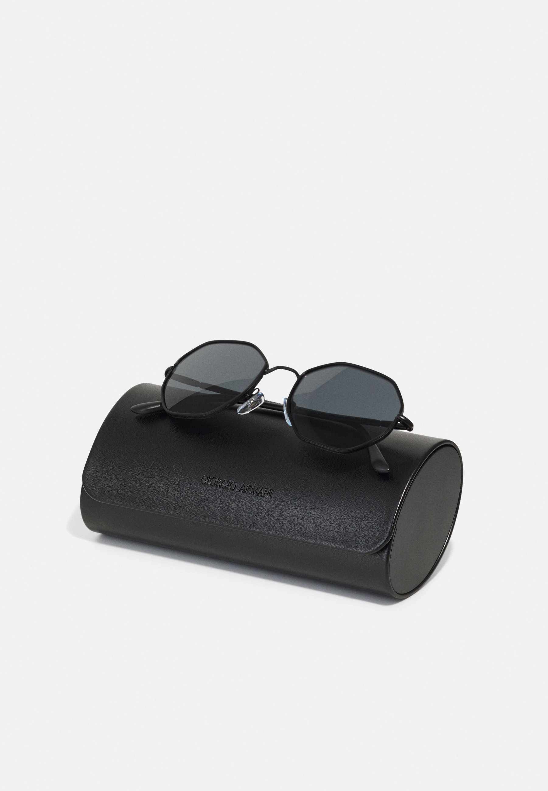 小物 Giorgio Armani Oval Shape Sunglasses Buy GIORGIO ARMANI Armani Code Oval Sunglasses Online