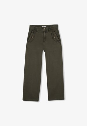 Olijfgroene wijd uitlopende broek van katoenen twill, met twee voorzakken met decoratieve knopen en een ritssluiting.