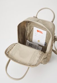 Fjällräven KÅNKEN SLING UNISEX - Zaino - fossil