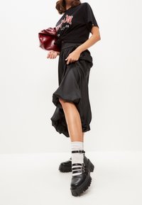 Cesare Gaspari Slip-ins - black