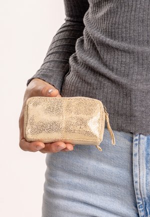 Gusti Leder BUTLER - Portemonnee - silver-coloured