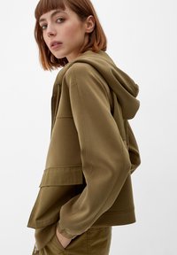 s.Oliver Sweatjacke - olivgrün