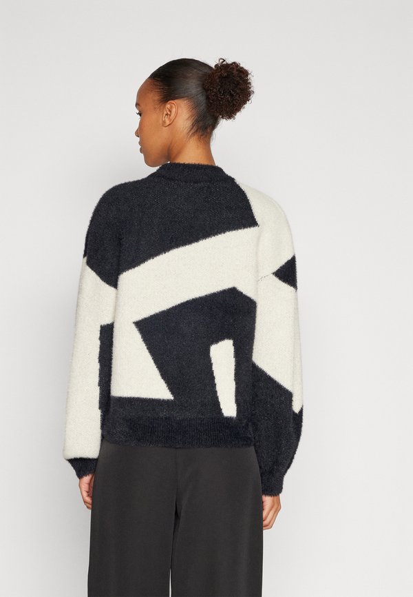 VIGRACE HIGH NECK  - Jumper2