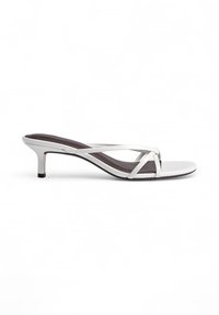 Sandals - white