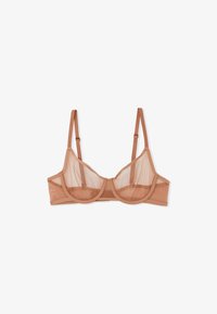 Unselected, blush