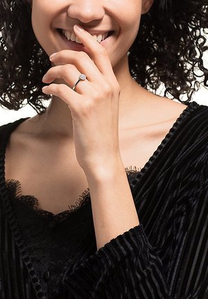 CHRIST Diamonds Ring - weißgold