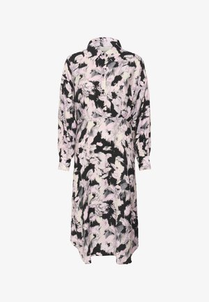 Zwarte jurk met een abstract patroon van roze en witte penseelstreken, lange mouwen, knoopsluiting aan de voorkant, kraag en een losse pasvorm met een asymmetrische zoom.