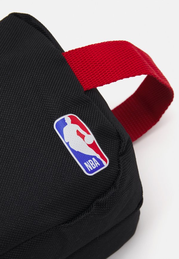 NBA CHICAGO BULLS DOPP KIT UNISEX - Wash bag2