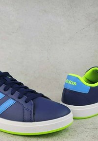 adidas Originals GRAND UNISEX granatowy